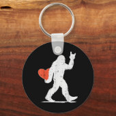 Valentijnsdag Bigfoot Rock Heart Sasquatch Dames Sleutelhanger (Voorkant)