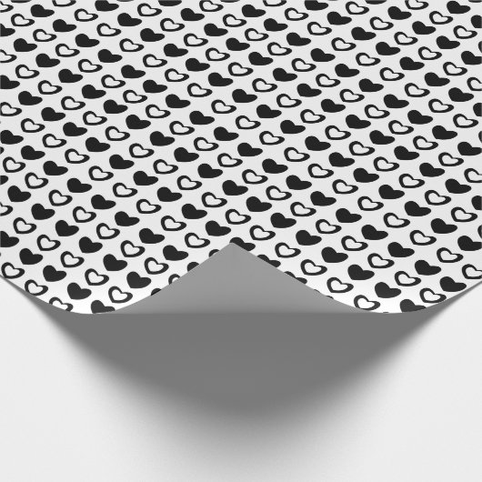 Valentijnsdag Black en White Hearts Pattern Cadeaupapier (Hoek)