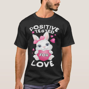 Valentijnsdag bunny met roze hart voor haar t-shirt