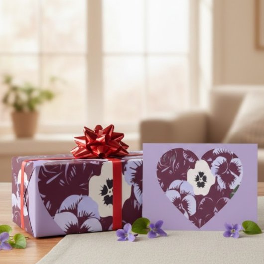Valentijnsdag cadeaupapier Hart van Viooltjes