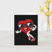 Valentijnsdag hart hardlopen met een Football jong Kaart (Gele Bloem)