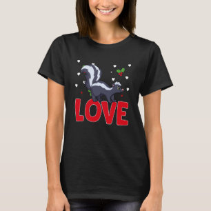 Valentijnsdag Harten Liefde Stinkdier Dieren Vrouw T-shirt