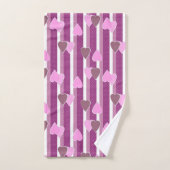 Valentijnsdag harten op gestreepte achtergrond  bad handdoek (Handdoek)