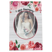 Valentijnsdag Jubileum Painterly Rozen Foto Medium Cadeauzakje (Voorkant)