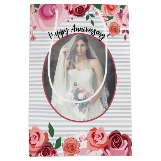 Valentijnsdag Jubileum Painterly Rozen Foto Medium Cadeauzakje (Voorkant)