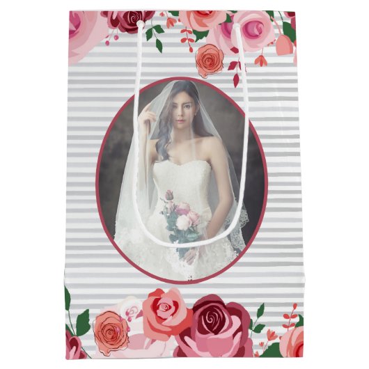 Valentijnsdag Jubileum Painterly Rozen Foto Medium Cadeauzakje (Achterkant)