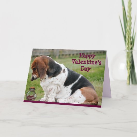 Valentijnsdag Kaart met Basset Hound en Hearts (Voorkant)