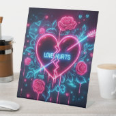 Valentijnsdag liefde doet pijn Neon hart Reclamebord Met Voetstuk (Insitu)