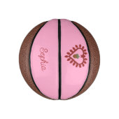 Valentijnsdag Love Heart Acorn Custom Name Basketbal (Verticaal)