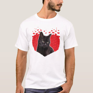 Valentijnsdag met een zwarte kat op de voorkat t-shirt
