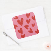 Valentijnsdag Modern Rode & Roze Harten Script Vierkante Sticker (Envelop)