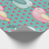 Valentijnsdag Red Heart over groene klauterTorteld Cadeaupapier (Hoek)