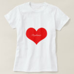 Valentijnsdag Rode Hart Witte Monogram Aangepast T-shirt<br><div class="desc">Gedrukt met groot hartpatroon op een effen witte achtergrond met tekst sjabloon voor naam!</div>