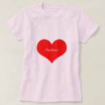 Valentijnsdag Rood hartroze Monogram Cute T-shirt<br><div class="desc">Gedrukt met een groot hartpatroon op een roze achtergrond met een sjabloon voor de naam!</div>