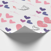 Valentijnsdag schattig roze en paars hart cadeaupapier (Hoek)
