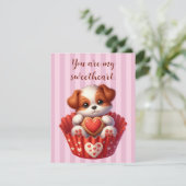 Valentijnsdag Schattige Dog in een Cupcake Feestdagenkaart (Staand voorkant)
