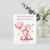 Valentijnsdag Schattigee Giraffes Holding Liefdesb Feestdagenkaart (Staand voorkant)