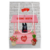 Valentijnsdag van Shepherd Dog Kissing Booth Medium Cadeauzakje (Achterkant)