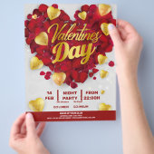 Valentijnse 3D Golden & Red Hearts Party Flyer (Hand)