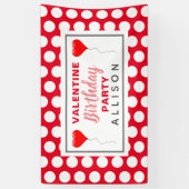 Valentijnse Birthday Party Red Hearts Gepersonalis Spandoek (Verticaal)