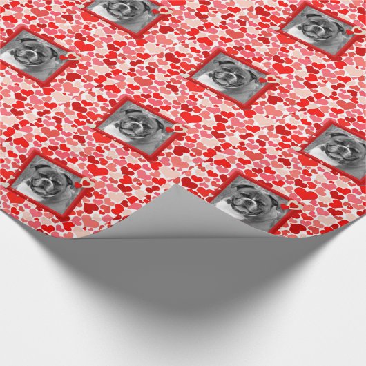 Valentijnse  Boxer Dog Hearts Cadeaupapier (Hoek)