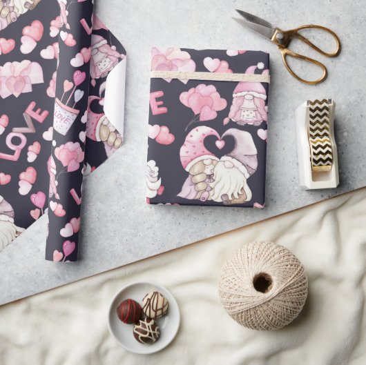 Valentijnse Gnomen in Love Wrapping Paper Cadeaupapier (Crafts)