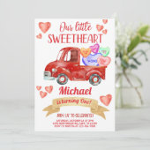 Valentijnse Valentijn jongen verjaardagsuitnodigin Kaart (Staand voorkant)