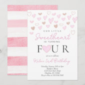 Valentijnse vierde verjaardagsuitnodiging kaart (Voorkant / Achterkant)