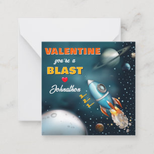 Valentijnskaart voor klaslokaal met raket die opst notitiekaartje