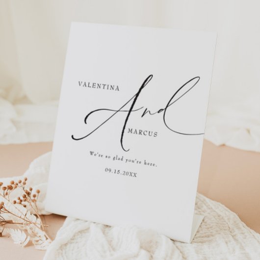 VALENTINA Elegant minimalistisch script bruiloft Reclamebord Met Voetstuk