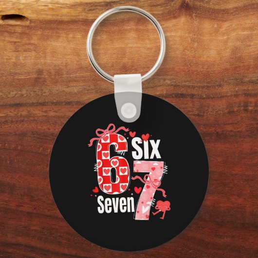 Valentine 67 Six Seven Heart Coquette Bow Valentin Sleutelhanger (Voorkant)