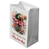  Valentine Love Bug on Blossoms Rose Medium Cadeauzakje (Achterkant Gekanteld)