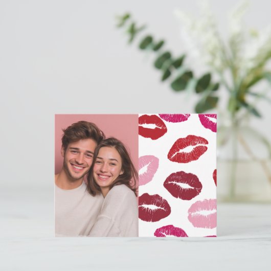Valentine’s Day Custom Photo Kisses Briefkaart (Staand voorkant)