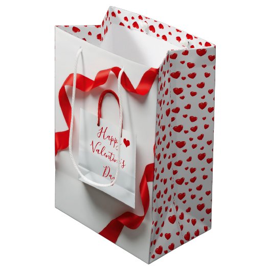 Valentine's Day Gift Bag With Ribbons and Hearts Medium Cadeauzakje (Voorkant Gekanteld)
