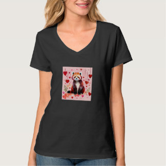 Valentine's Day Love Heart Red Panda Girlfriend Fi T-shirt