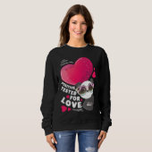 Valentine's day panda with heart trui (Voorkant volledig)