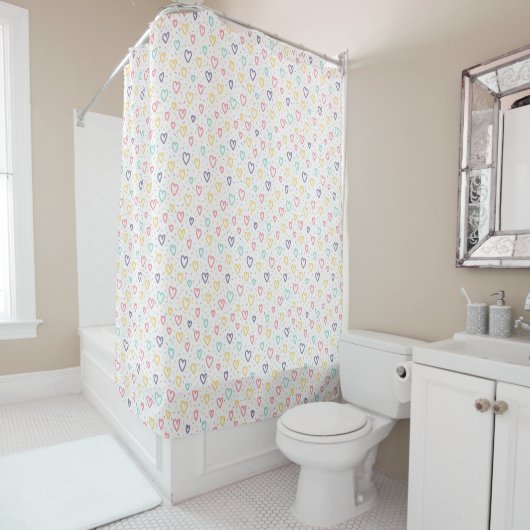 Valentine's Day Shower Curtain, Colorful Hearts Douchegordijn (In situ)