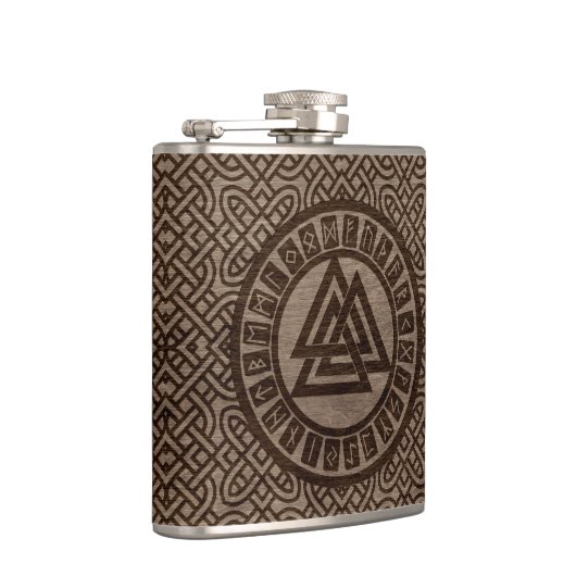 Valknut Symbool en loopt op Keltisch Patroon op ho Heupfles (Rechts)