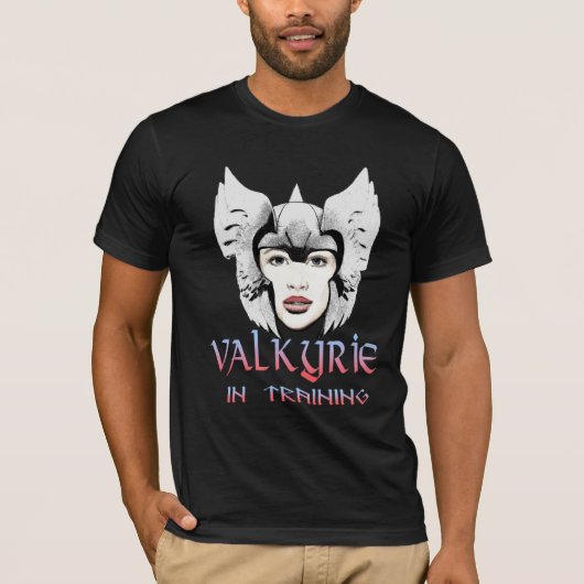 Valkyrie in training Shirt (Voorkant)