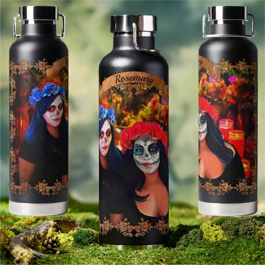 Vallarta Catrinas met bloemen en kaarsen 1718 Waterfles