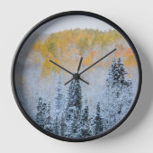 Valle kleuren van espennen en vers sneeuwbalpas (Voorkant)