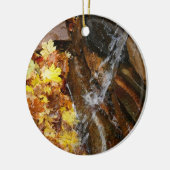 Vallende bladeren in de Natuur Waterval III Keramisch Ornament (Links)