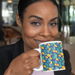 Vallende Groene en Gele bladeren Patroon Tweekleurige Koffiemok