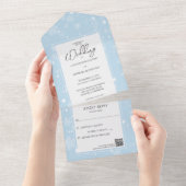 Vallende sneeuwvlokken op Bord Ice Blue met QR-cod All In One Uitnodiging (Afscheurbaar)