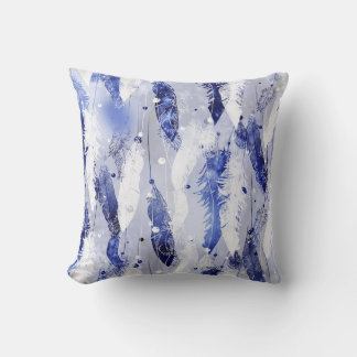 Vallende veren: waterverf blauw. kussen