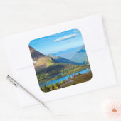 Valley Beyond Vierkante Sticker (Envelop)