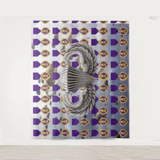 VALSCHERMEN, PURPEREN HART en AIRBORNE WINGS Wandkleed (Voorkant)