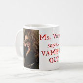 VAMP IT OUT Coffee Mok (Voorkant links)