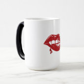 Vampier rode lippen druppelen bloed magische mok (Voorkant links)