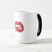 Vampier rode lippen druppelen bloeddruppels magische mok (Voorkant rechts)